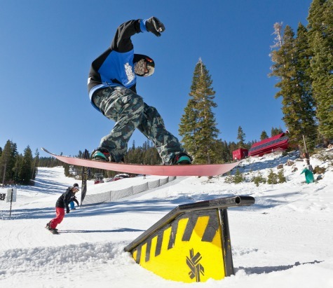How to avoid snowboarding injuries