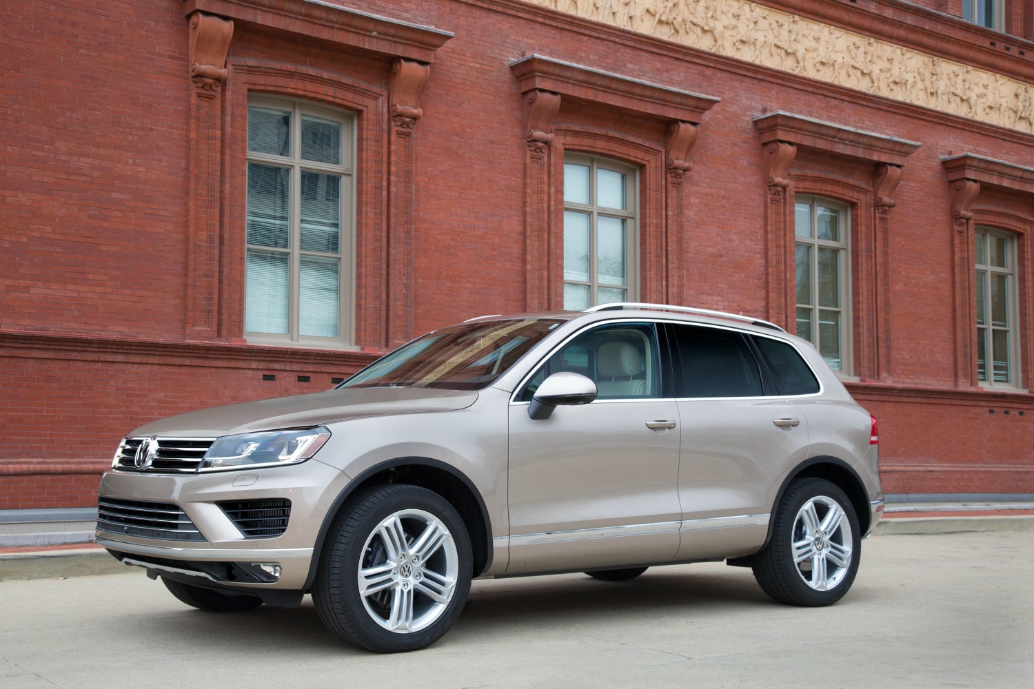 Volkswagen Touareg a classy luxury SUV