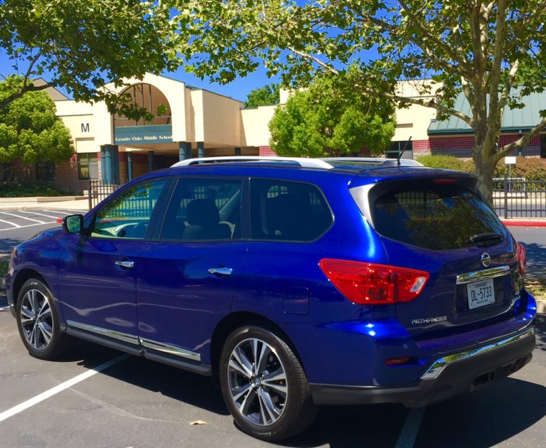 2017 Nissan Pathfinder review