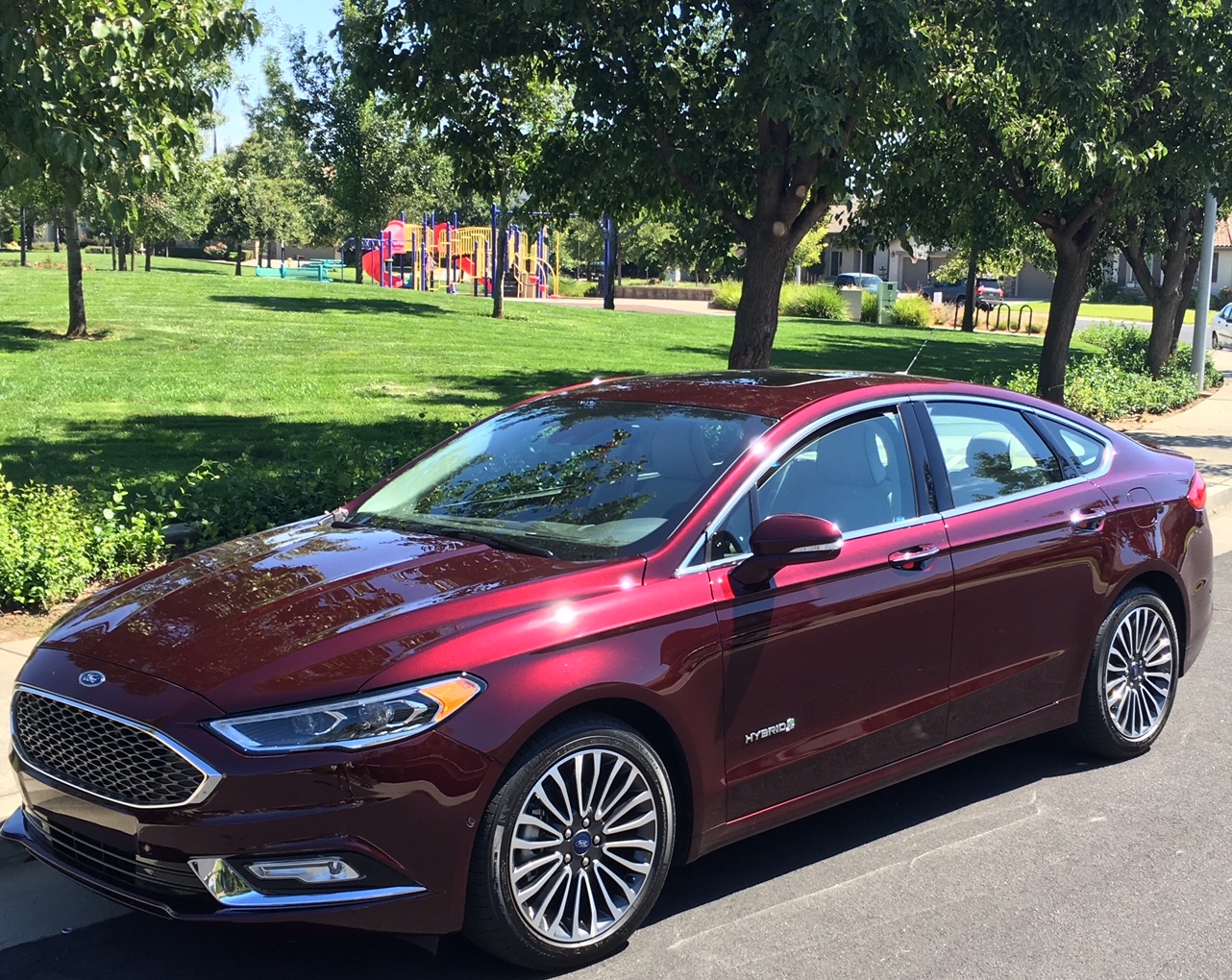 Ford Fusion hybrid a solid choice