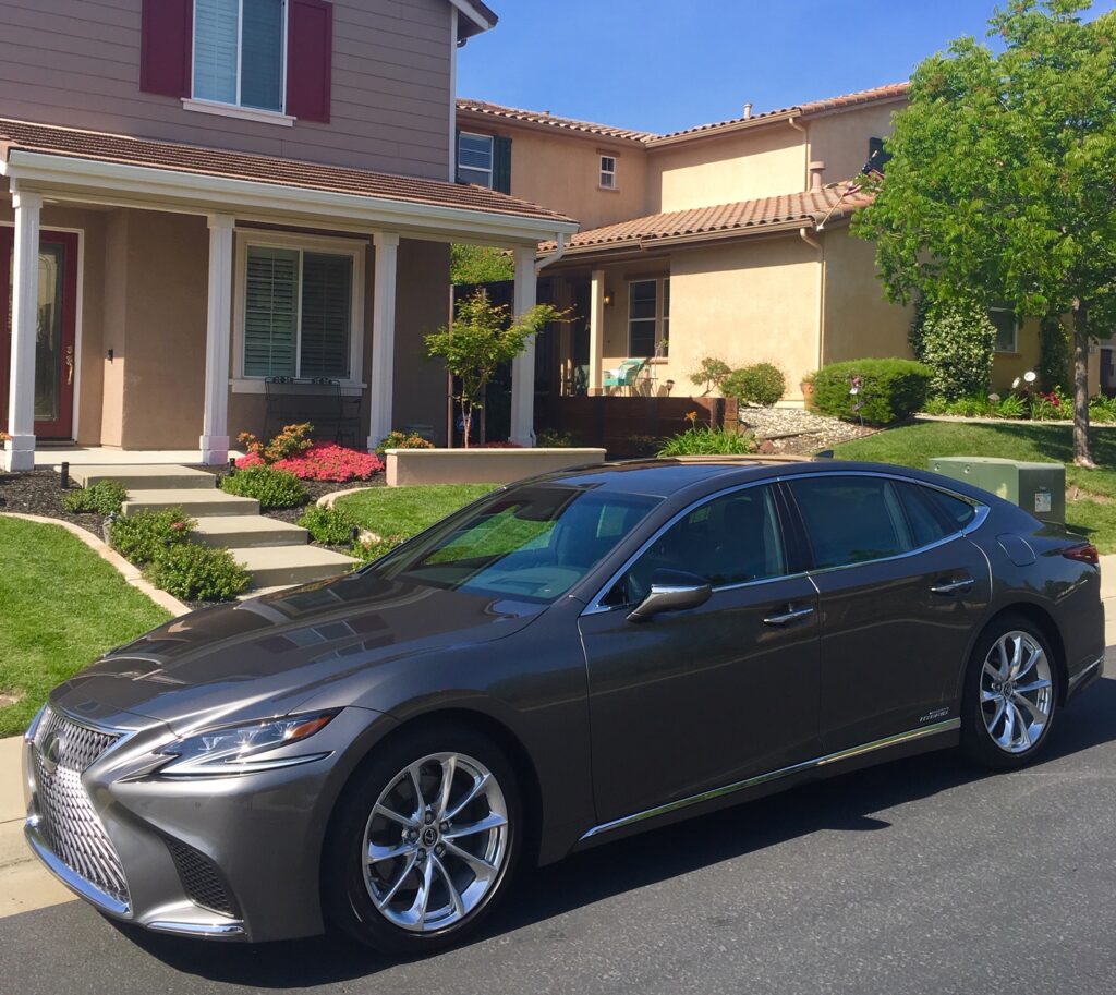 Lexus ls 2019