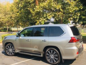 The Lexus LX 570 It weighs 6,200 pounds (300 more than the Land Cruiser) and has been clocked going 0-60 mph in 7.2 seconds. No one will be thrilled with a gas-guzzling SUV that gets 12-16 mph, a rate that many of its rivals can exceed.